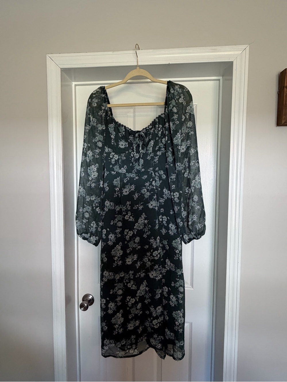 Trixxi Floral Long Sleeve Dress